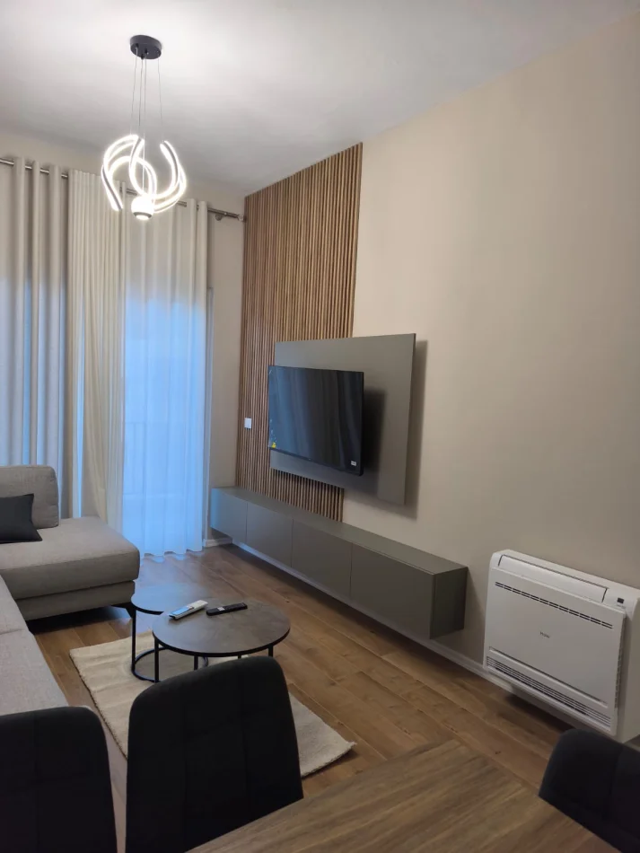 Tirane, jepet me qera apartament 1+1 Kati 6, 73 m² 600 € (Rruga Dritan Hoxha)