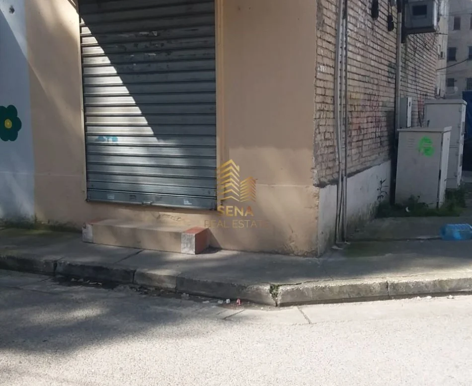 Tirane, shitet apartament 1+1 Kati 0, 56 m² 140.000 € (Rruga Xhanfize Keko)