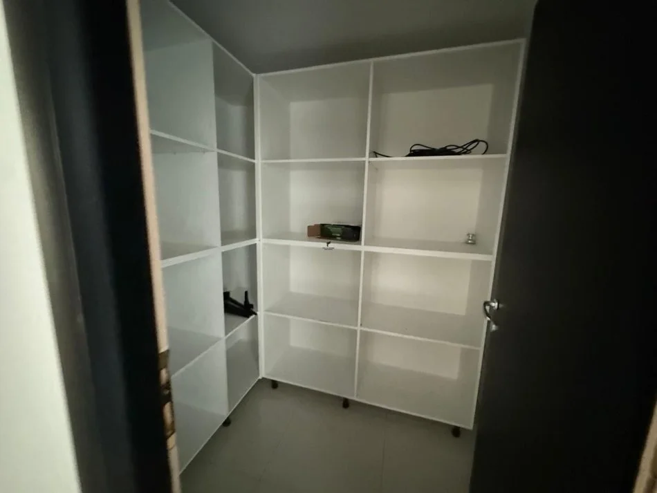 Tirane, jepet me qera zyre Kati 9, 150 m² 2.200 € (Abdyl frasheri)