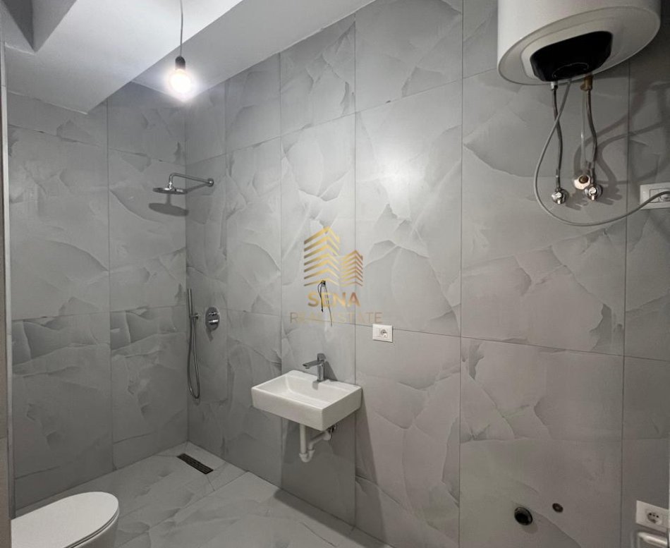Tirane, shitet apartament 1+1+Ballkon Kati 6, 61 m² 98.080 € (Rezidenca Kaimi)