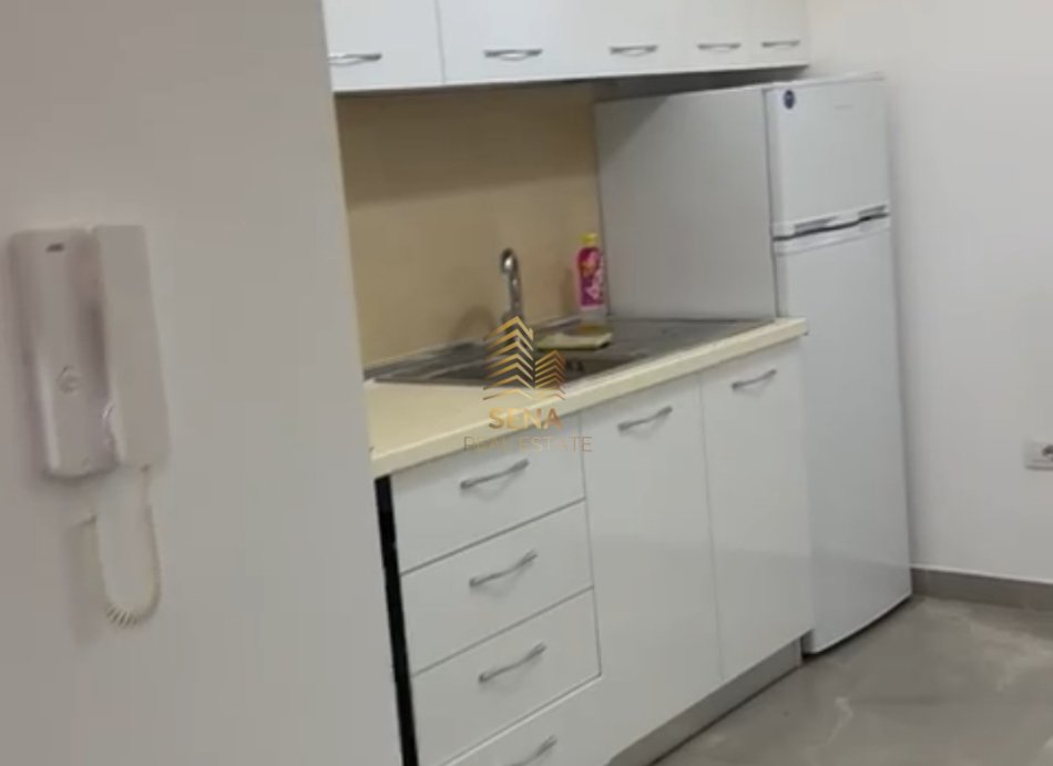 Tirane, jepet me qera apartament 1+1+Ballkon Kati 6, 60 m² 450 € (Rruga Kongresi i Manastirit)