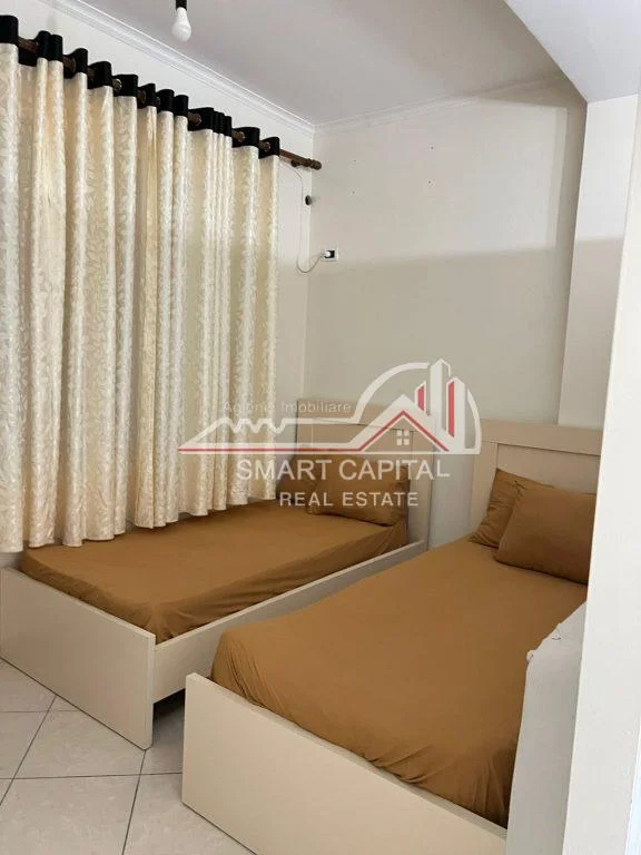 Vlore, jepet me qera apartament 1+1 Kati 6, 74 m² 300 € (Rruga Zenel Murra)