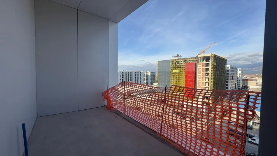 Tirane, Apartament 2+1+2 + Ballkon Kati 6, 90 m² 123.000 € (Sheshi Shqiponja)