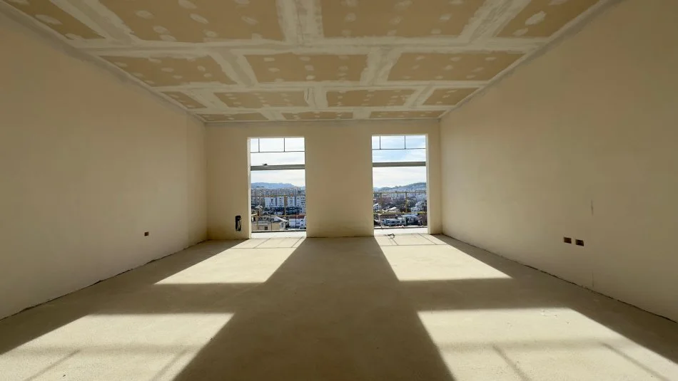 Tirane, Apartament 2+1+2 + ballkon  Kati 6, 123 m² 169.000 € (Sheshi Shqiponja)