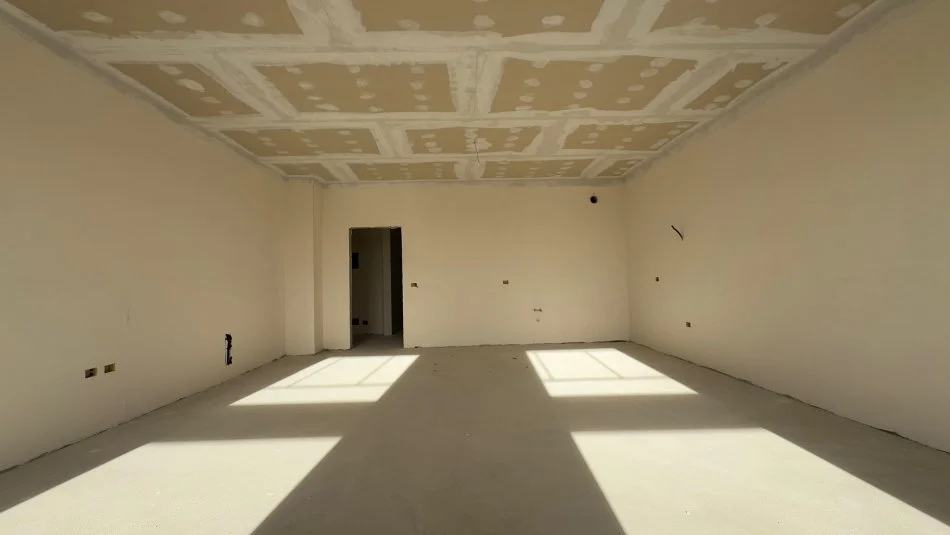 Tirane, Apartament 2+1+2 + ballkon  Kati 6, 123 m² 169.000 € (Sheshi Shqiponja)