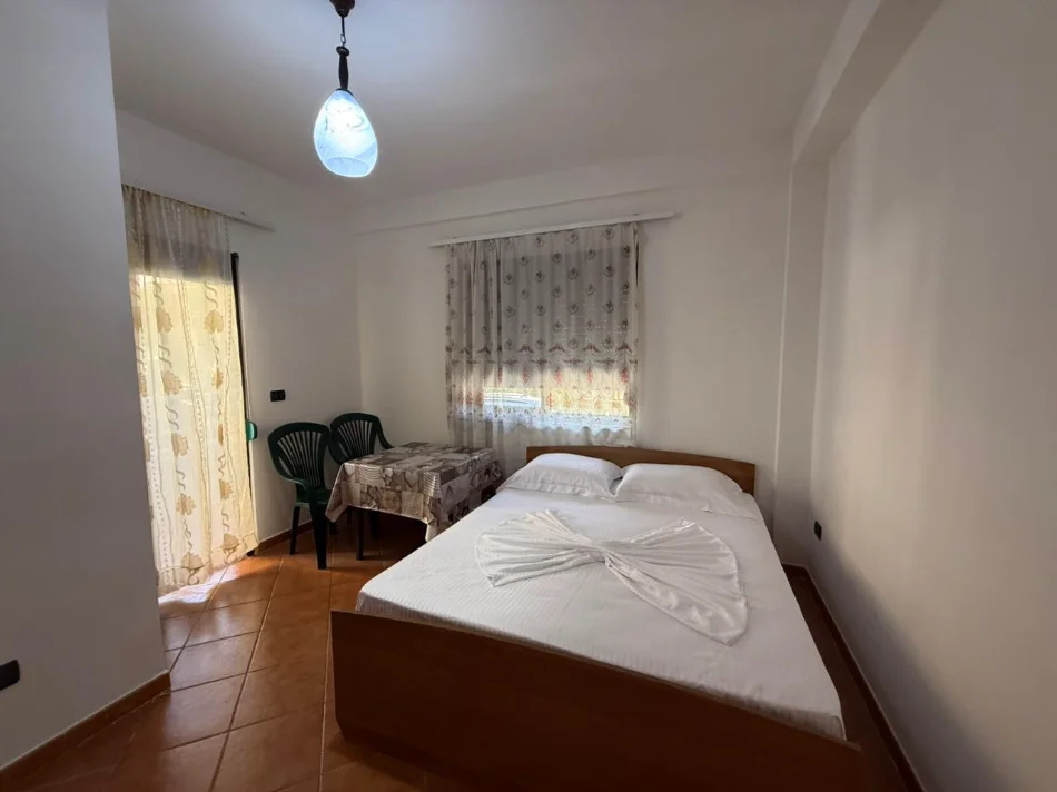 Durres, jepet me qera garsonier Studio Kati 0, 30 m² Vila Ademi 15€/dita