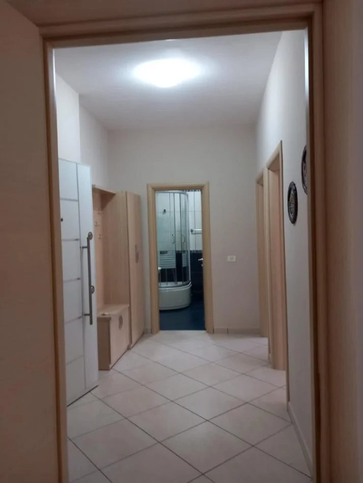 Tirane, jepet me qera apartament 2+1+Aneks+Ballkon Kati 5, 100 m² 600 € (Delijorgji)