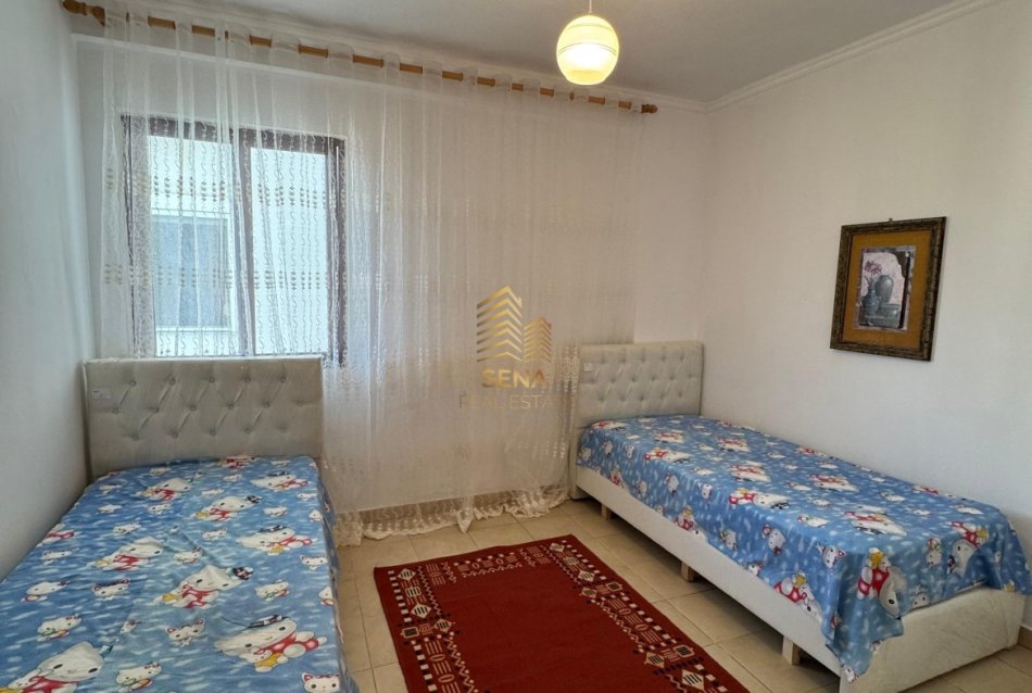 Tirane, shitet apartament 2+1+Ballkon Kati 4, 96 m² 129.000 € (Rruga Sotir Caci)