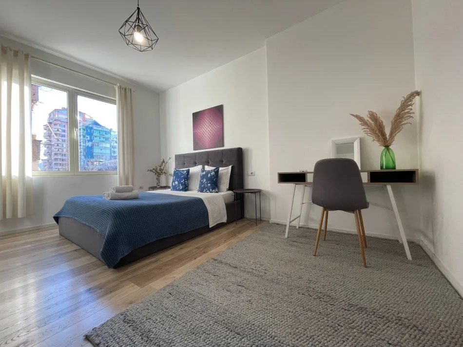 Tirane, jepet me qera apartament 1+1 Kati 3, 52 m² 600 € (Myslym Shyri)