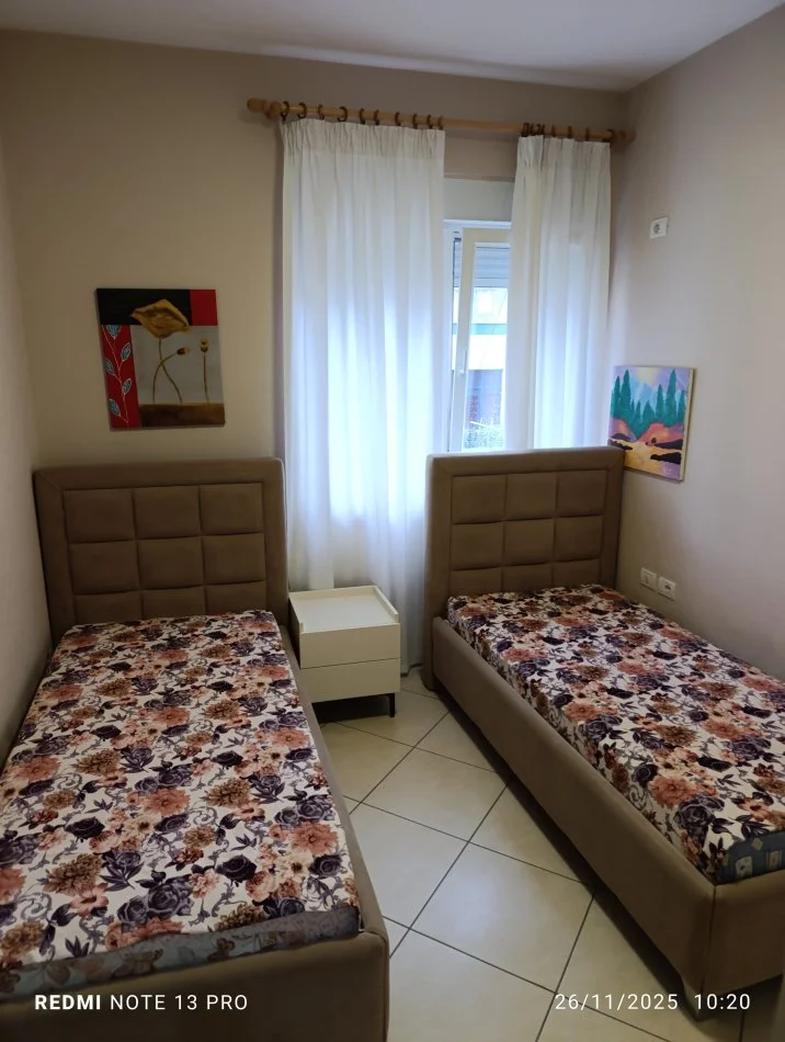 Tirane, jepet me qera apartament 2+1+Aneks+Ballkon Kati 5, 95 m² 600 € (Delijorgji)