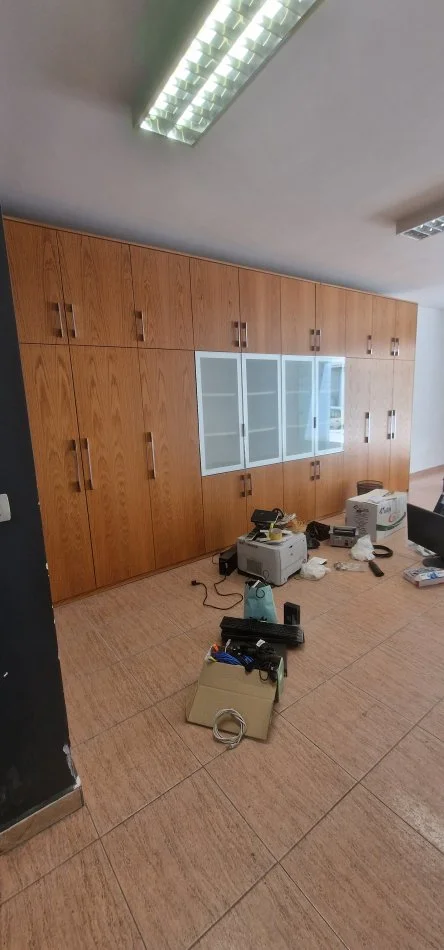 Tirane, shitet ambjent biznesi Kati 0, 42 m² (Stadiumi Dinamo)