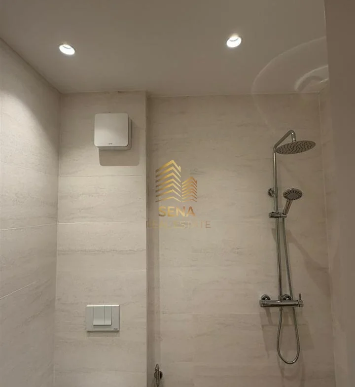 Tirane, jepet me qera apartament 1+1+Ballkon Kati 3, 70 m² 750 € (Zogu i Zi)