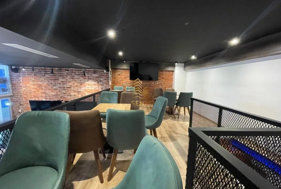 Tirane, shitet ambjent biznesi Kati 0, 63 m² 180.000 € (Oxhaku)