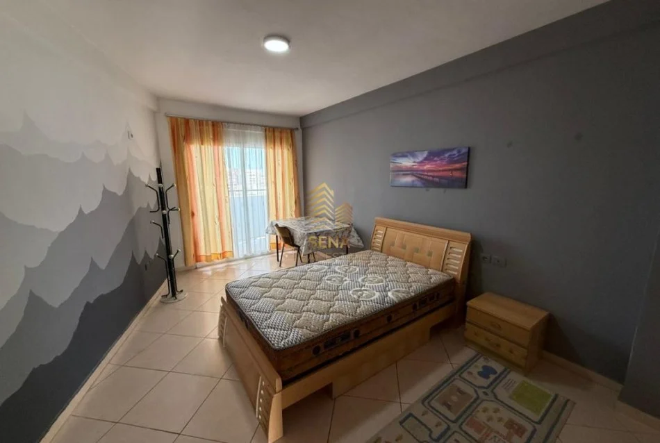 Tirane, jepet me qera apartament 2+1+Ballkon Kati 6, 110 m² 500 € (Oxhaku, Rruga Kongresi i Manastirit)