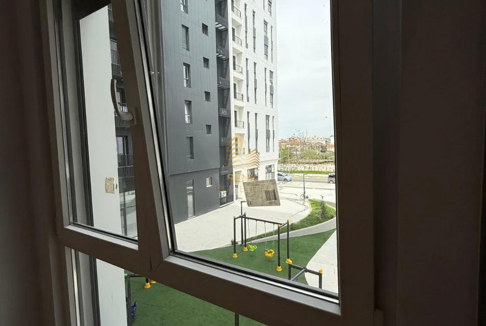 Tirane, jepet me qera apartament 2+1 Kati 1, 78 m² 500 € (5 Maji, Kompleksi ”Tirana Uptown”)
