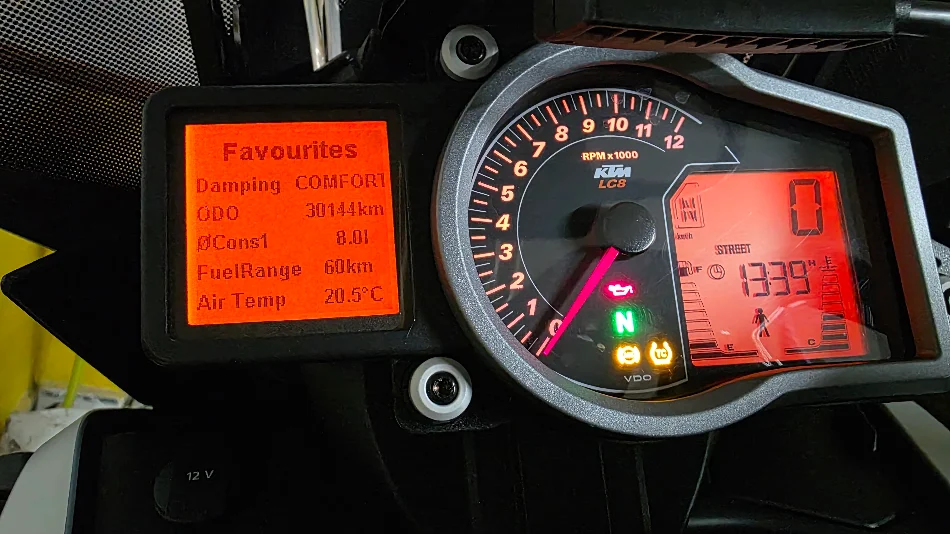 Tirane, shes Tourer KTM 1190 Adventure 2016 ABS , gri metalizato 31.000 km 11.000 €