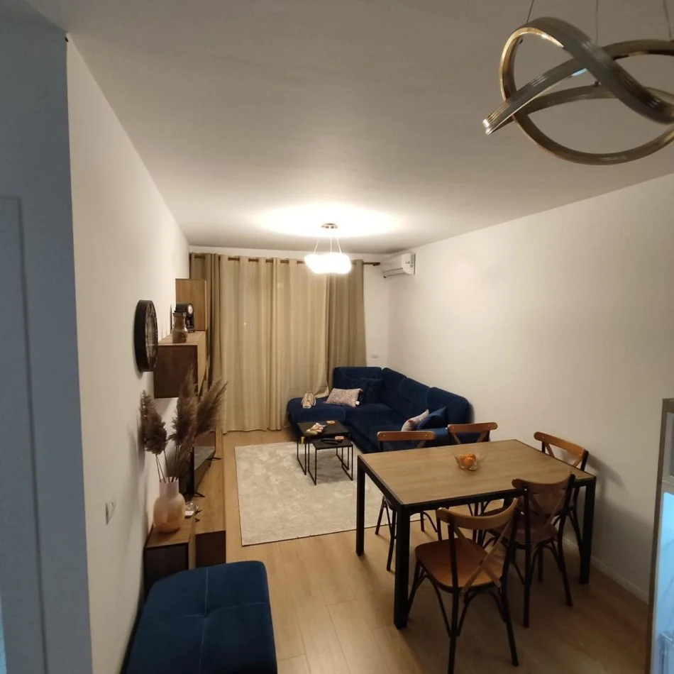 Qëra apartament 2+1+ parking