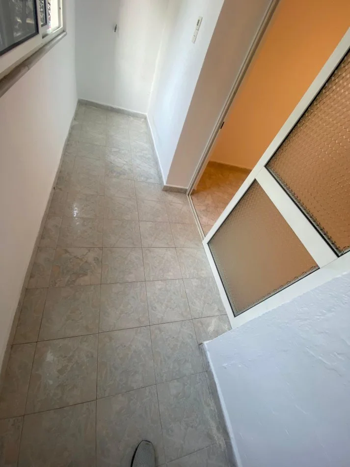 Apartament me qera 3+1