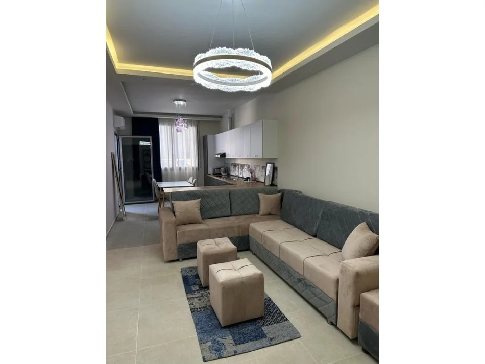 Vlore, jepet me qera apartament 1+1 Kati 2, 67 m² 450 € 