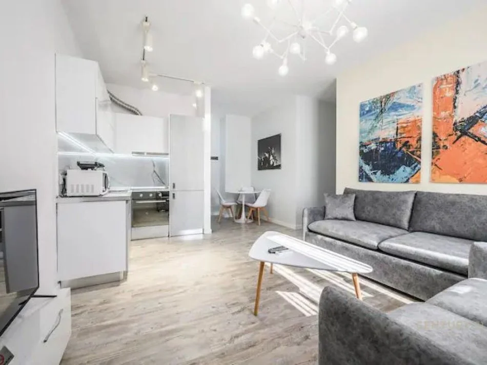 Tirane, jepet me qera apartament 2+1 Kati 2, 80 m² 850 € 