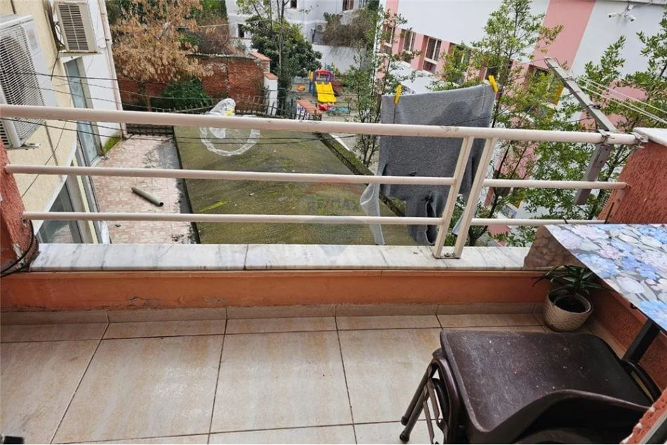 Tirane, shitet apartament 3+1+Ballkon Kati 3, 110 m² 195.000 € (Mihal Grameno)