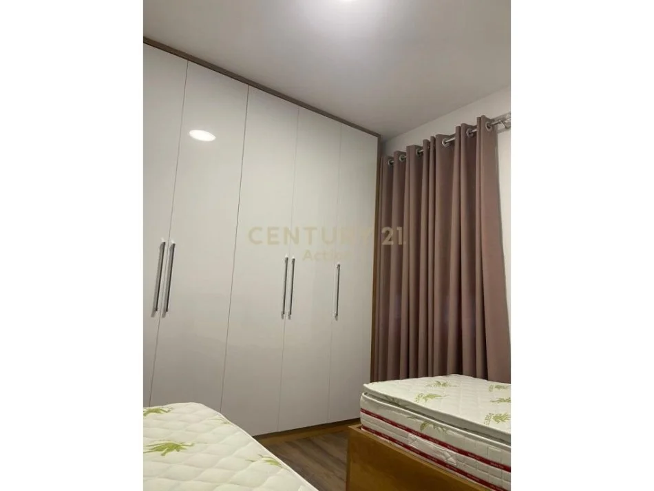 Tirane, shes apartament 2+1 Kati 4, 77 m² 150.000 € 