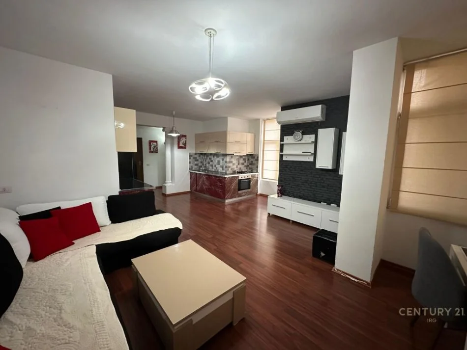 Tirane, shes apartament 3+1 Kati 2, 110 m² 250.000 € 