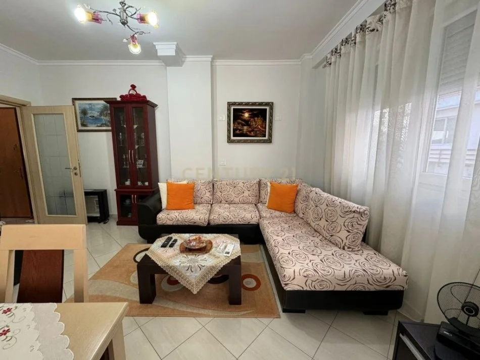 Tirane, shes apartament 2+1 Kati 1, 100 m² 152.000 € 