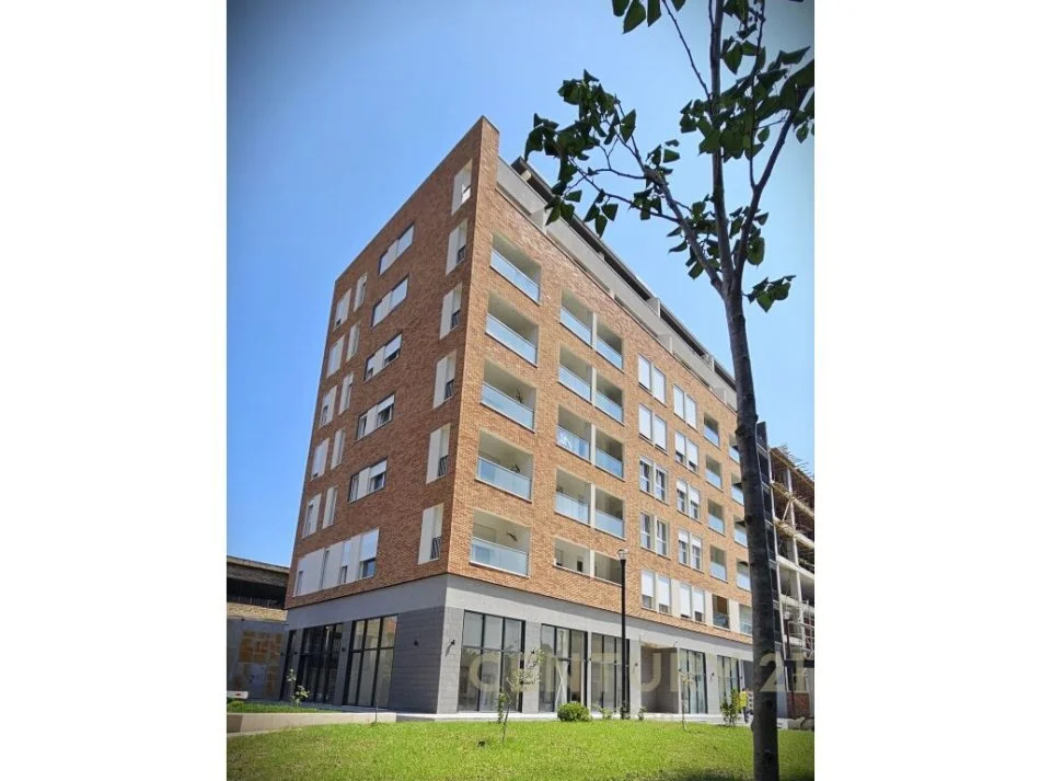 Tirane, shitet apartament 2+1 Kati 7, 104 m² 177.000 € (Don Bosko)