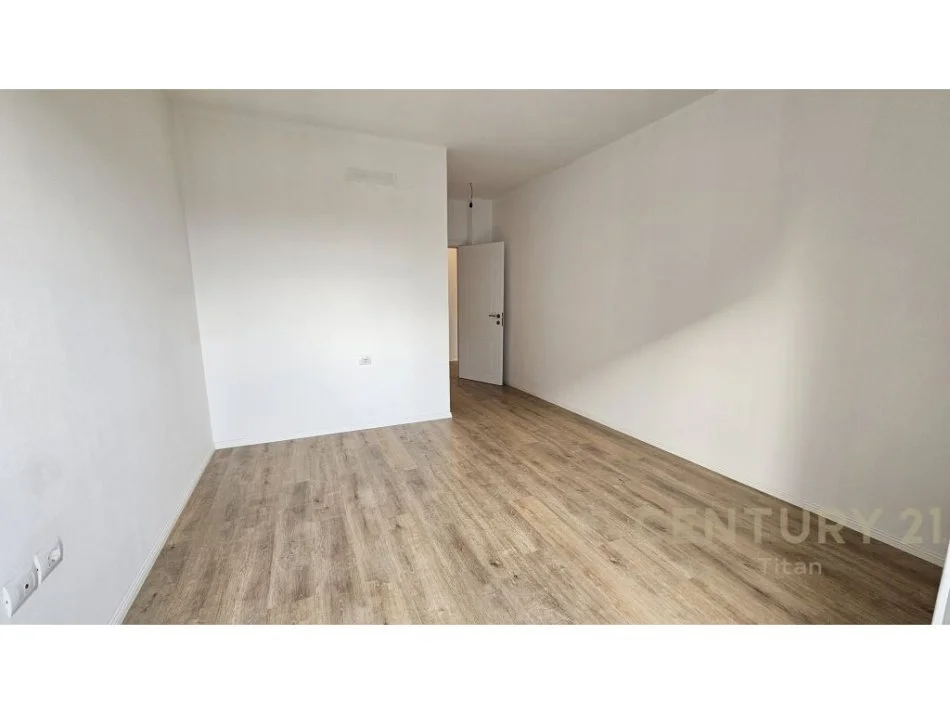Tirane, shitet apartament 2+1 Kati 7, 104 m² 177.000 € (Don Bosko)