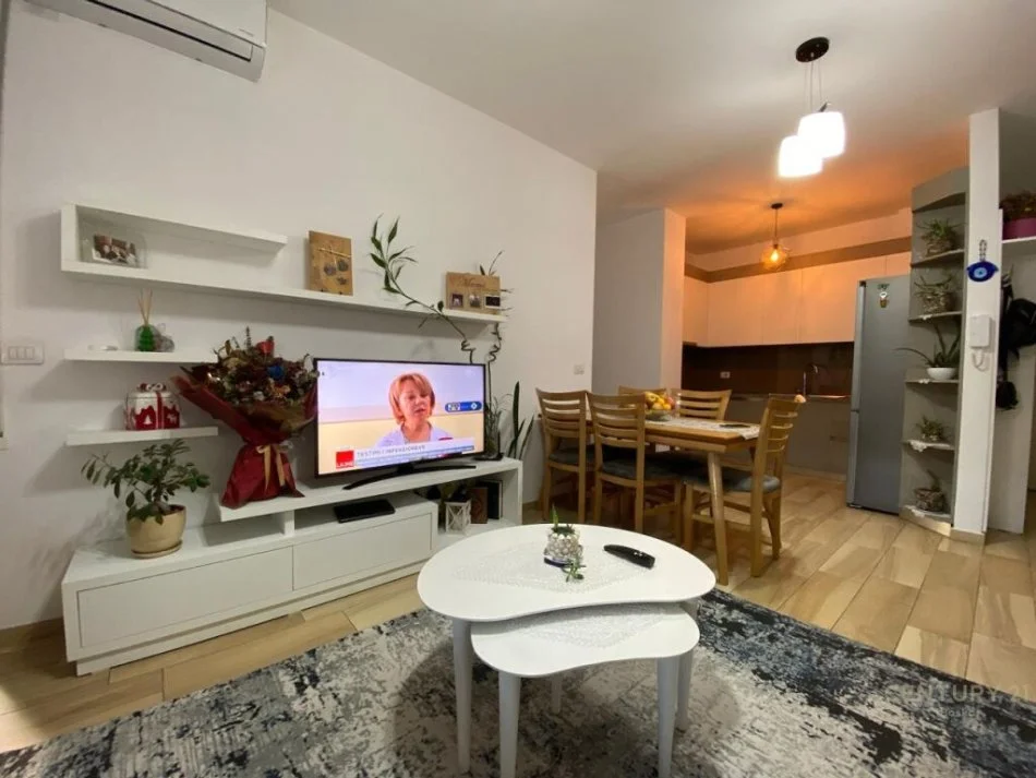 Tirane, shitet apartament 2+1 Kati 1, 85 m² 198.000 € (Egnatia Tirana, Albania)