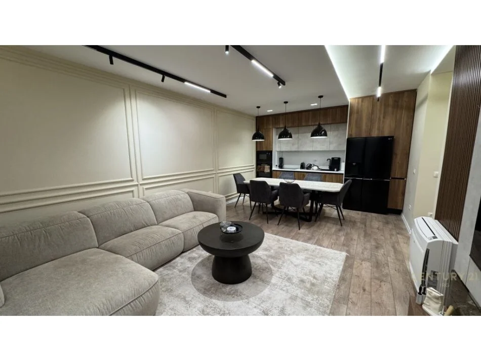 Tirane, jepet me qera apartament 2+1 Kati 1, 105 m² 1.300 € (Kompleksi Fz Construction, Liqeni i Thatë)