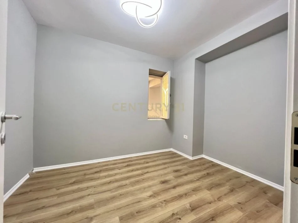 Tirane, shitet apartament 2+1 , 75 m² 179.000 € 
