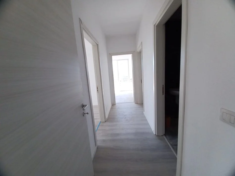 Tirane, shitet apartament 3+1+2+2 Ballkone Kati 8, 144 m² 230.352 € (E88 Construction, Kupola)