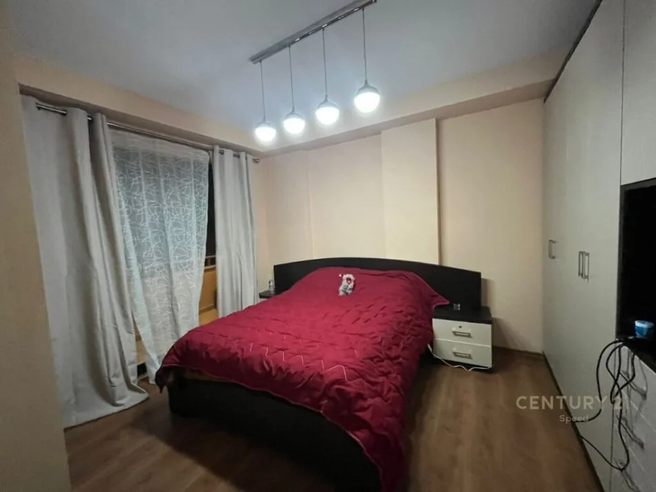 Tirane, shitet apartament Kati 4, 85 m² 110.000 € 