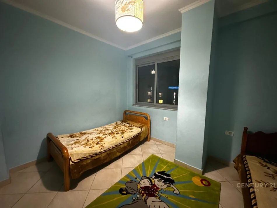 Apartament me qera, Kati 7, 82 m²    450 euro/muaj  (Spitali Hygea Tirana Albania)