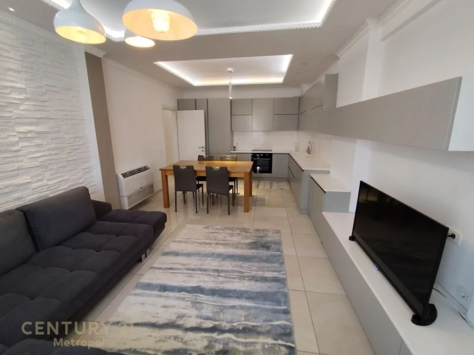 Tirane, shitet apartament 2+1 Kati 3, 104 m² 260.000 € (Rruga e Dibrës)
