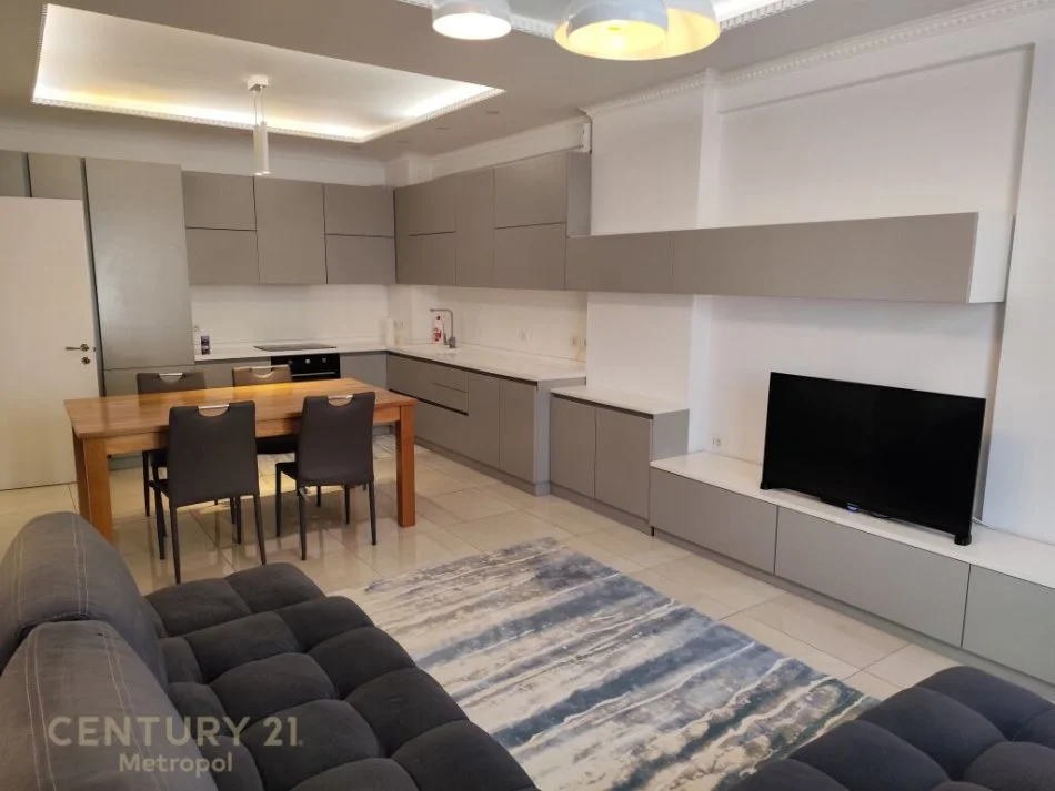 Tirane, shitet apartament 2+1 Kati 3, 104 m² 260.000 € (Rruga e Dibrës)
