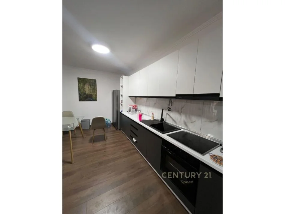 Tirane, shitet apartament 2+1 Kati 5, 120 m² 175.000 € (Don Bosco ,Tirane)