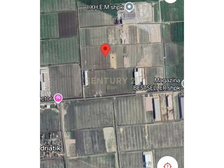 Durres, shitet toke , 6.380 m² 278.000 € (spitalle)