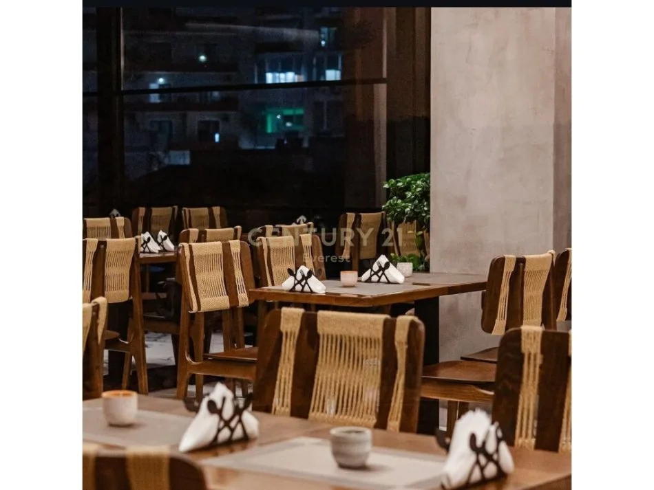 Sarande, shitet hotel Kati 16, 833 m² 2.500.000 € (Qender, Qender Sarandë)