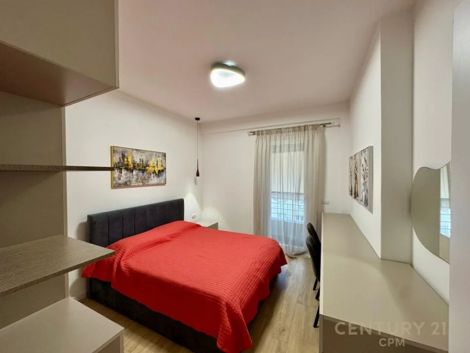 Tirane, jepet me qera apartament 1+1 Kati 5, 65 m² 800 € (Kompleksi "Kika 2", Komuna e Parisit)