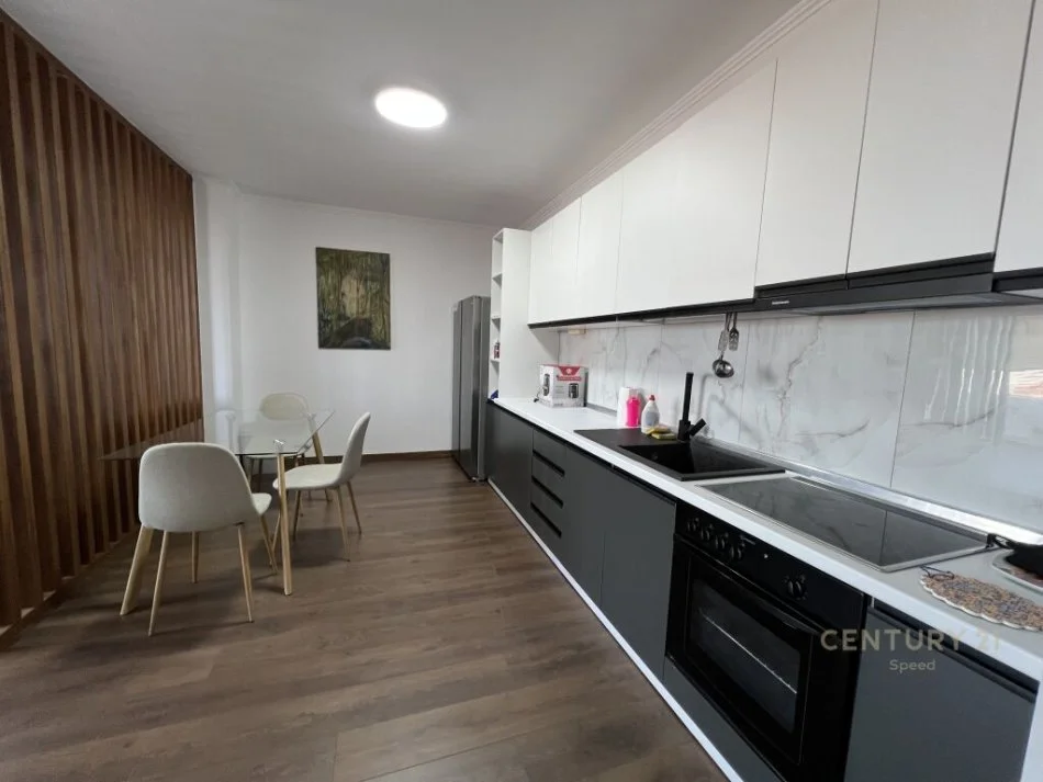 Tirane, shitet apartament 2+1 Kati 5, 120 m² 175.000 € (Don Bosko)
