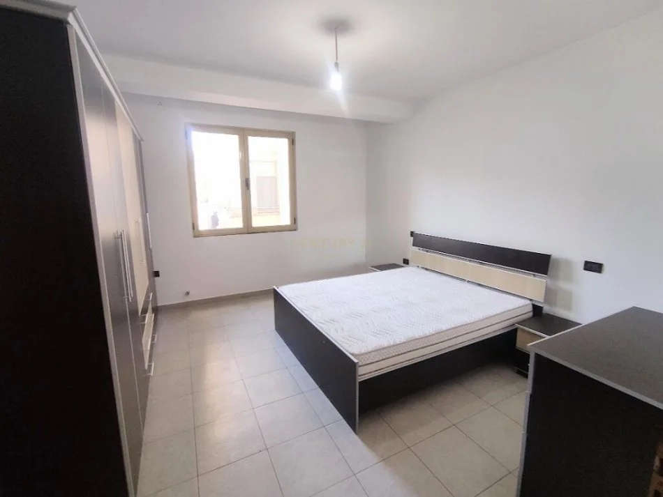 Tirane, shitet 1+1 Kati 5, 100 m² 927.000 € (Rruga Muhamet Deliu Tirana Albania)