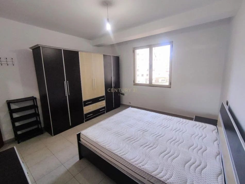Tirane, shitet 1+1 Kati 5, 100 m² 927.000 € (Rruga Muhamet Deliu Tirana Albania)