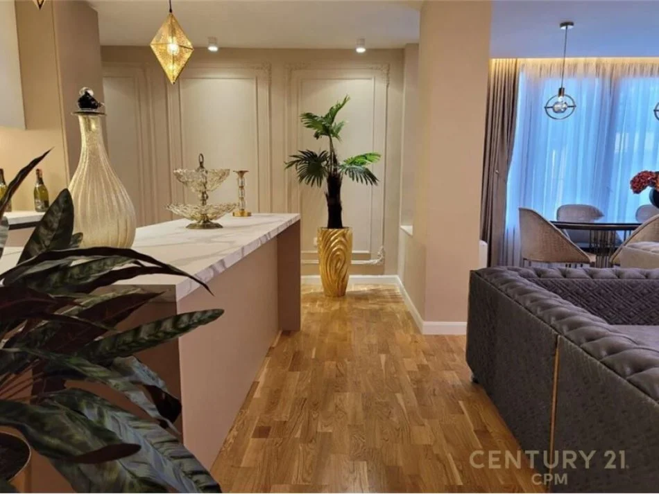 Tirane, jepet me qera apartament 3+1 Kati 2, 130 m² 1.500 € (Rruga e Elbasanit Tiranë,Shqipëria)