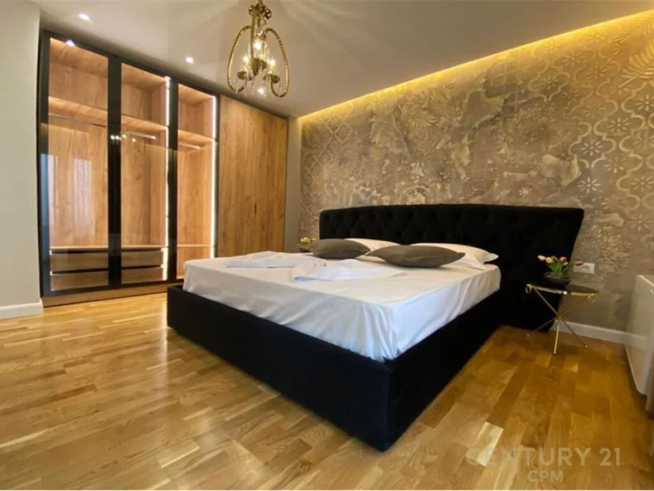 Tirane, jepet me qera apartament 3+1 Kati 2, 130 m² 1.500 € (Rruga e Elbasanit Tiranë,Shqipëria)