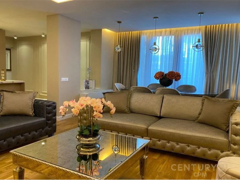 Tirane, jepet me qera apartament 3+1 Kati 2, 130 m² 1.500 € (Rruga e Elbasanit Tiranë,Shqipëria)