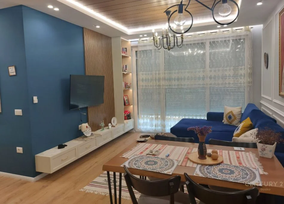 Tirane, jepet me qera apartament 2+1 Kati 9, 97 m² 750 € (Don Bosko)