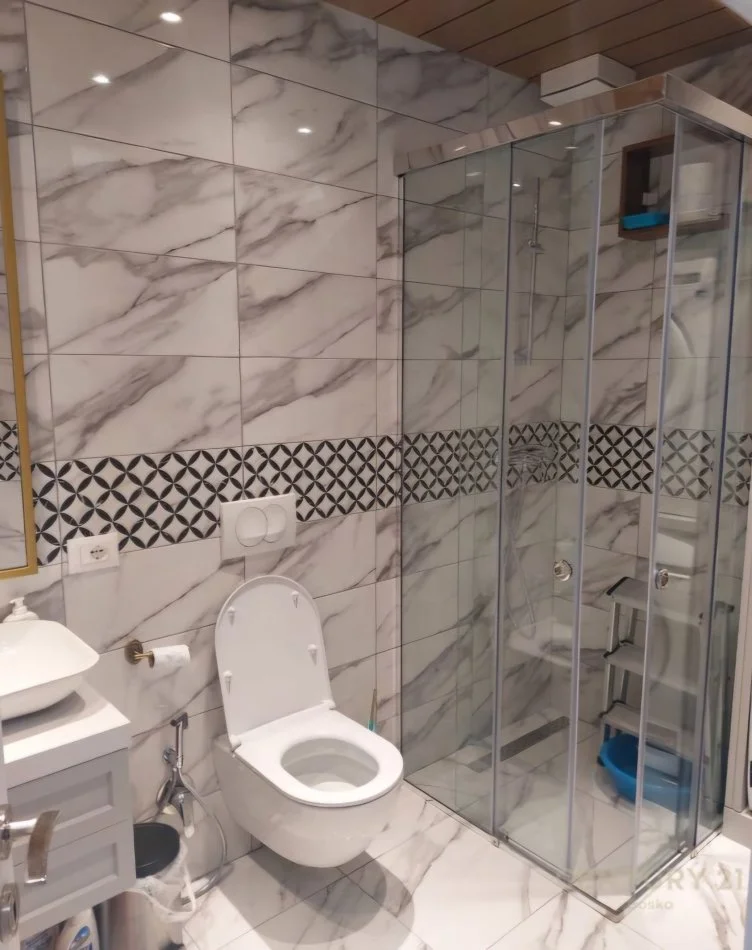 Tirane, jepet me qera apartament 2+1 Kati 9, 97 m² 750 € (Don Bosko)